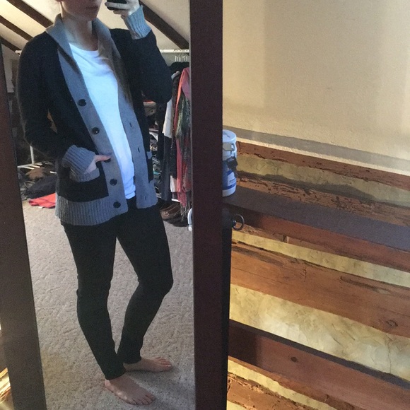 JCrew black and grey sweater size small - Picture 4 of 4